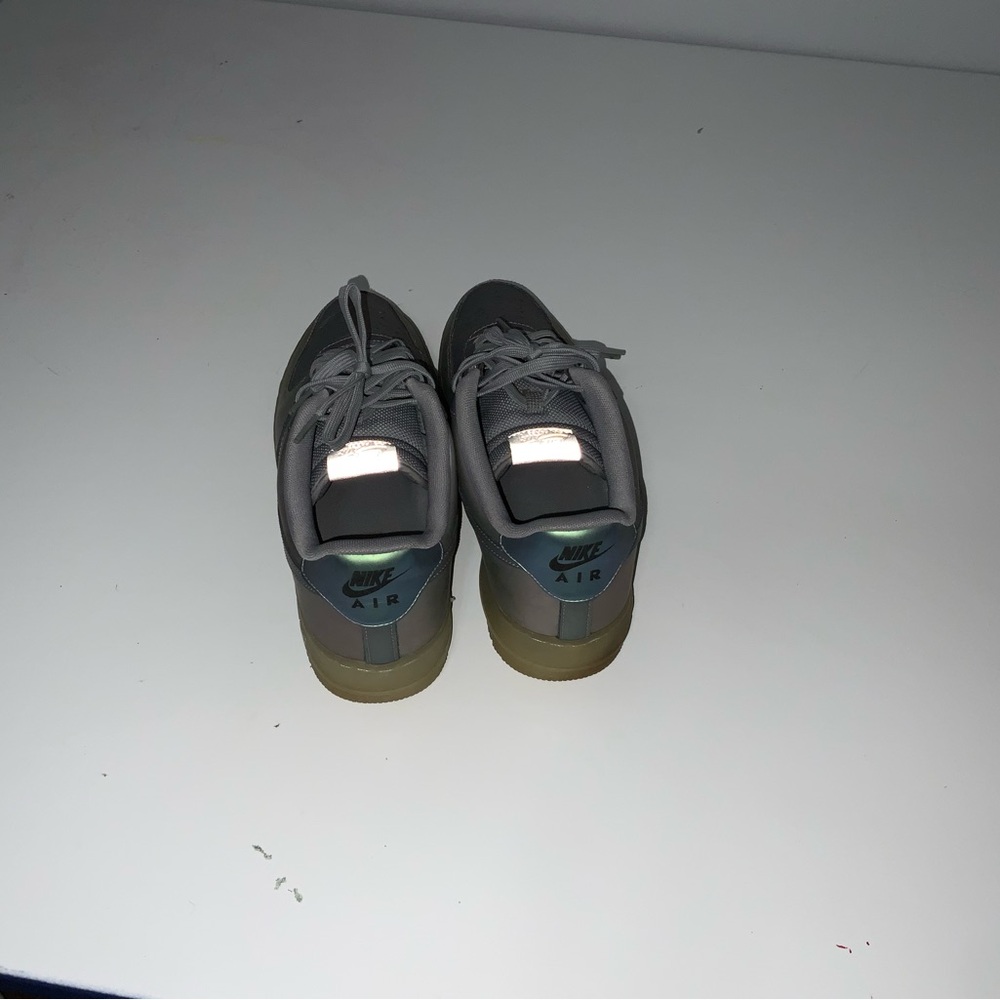 Nike Gray and Blue Athletic Shoes - Picture 3 of 5